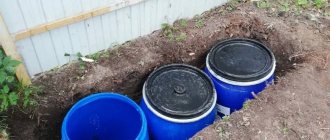 If there is a large volume of wastewater, you need to install several barrels connected in series