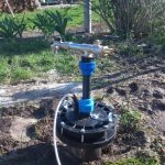 The plug is tightly connected to the casing pipe