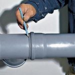 Replacing sewer pipes in an apartment with your own hands